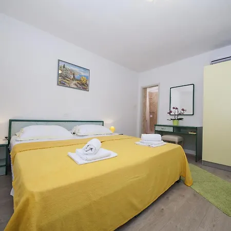 By The Sea Tucepi, Makarska - 11486 Apartamento