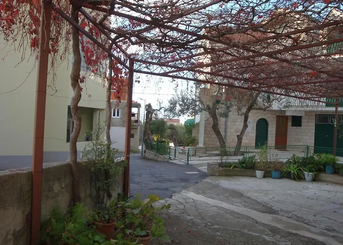 Appartement By The Sea Tucepi, Makarska - 11486