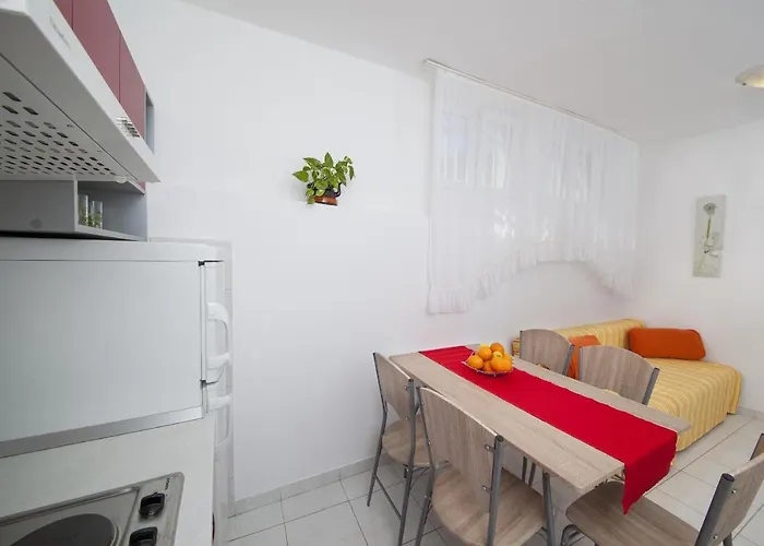 By The Sea Tucepi, Makarska - 11486 Appartement Tučepi